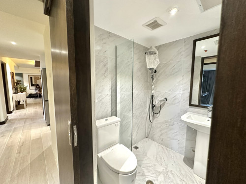 J tower residences penthouse model unit (6).jpg